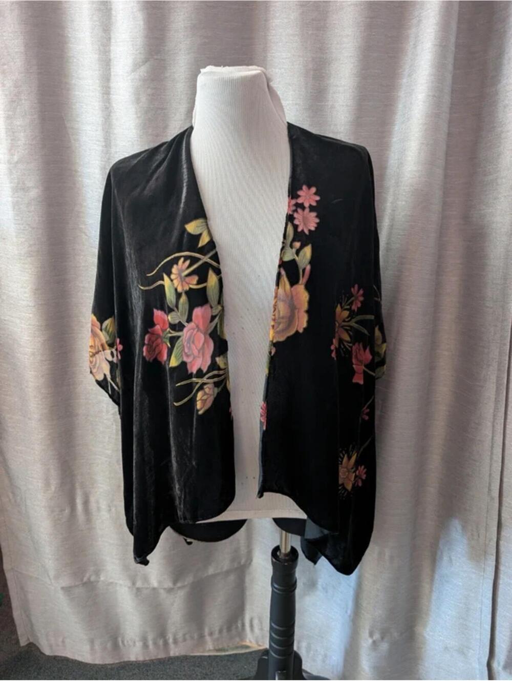 SOLD Silk Velvet Burnout Flower Kimono Shawl Wrap One Size
